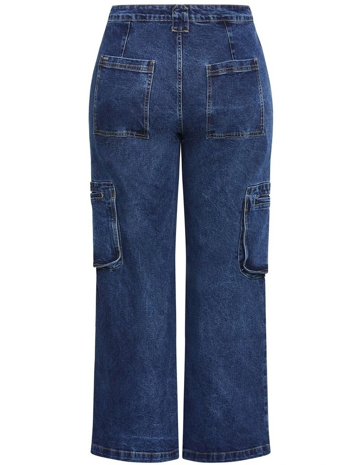 Harley Fit Oaklyn Cargo Short Wide Leg Jean in Dark Wash image 4