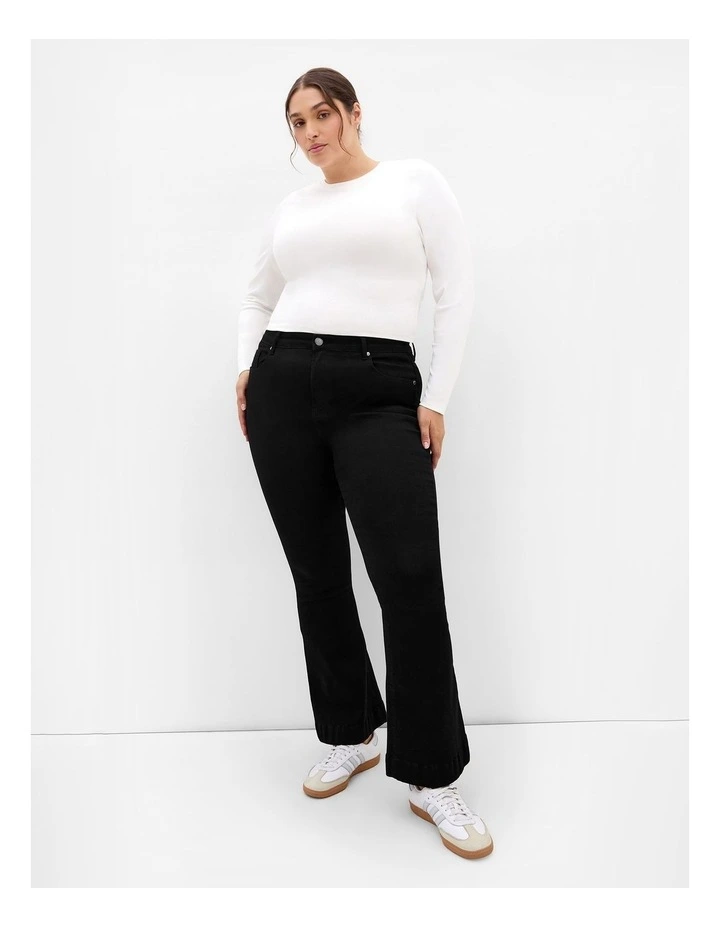 Asha Fit Jasmin Short Flare Leg Jean in Black image 1