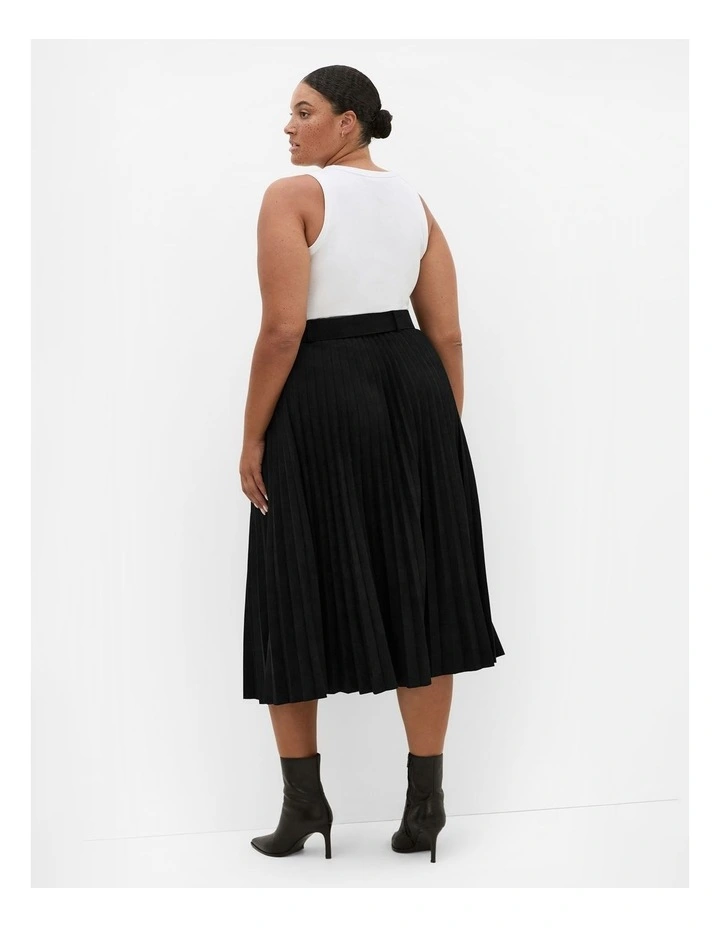 Sueded Pleat Midi Skirt in Black image 2