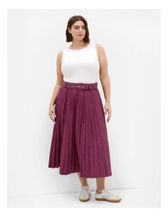 Sueded Pleat Midi Skirt in Bordeaux