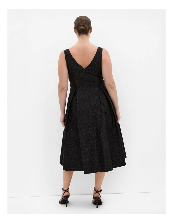 Estella Floral Midi Dress in Black image 2