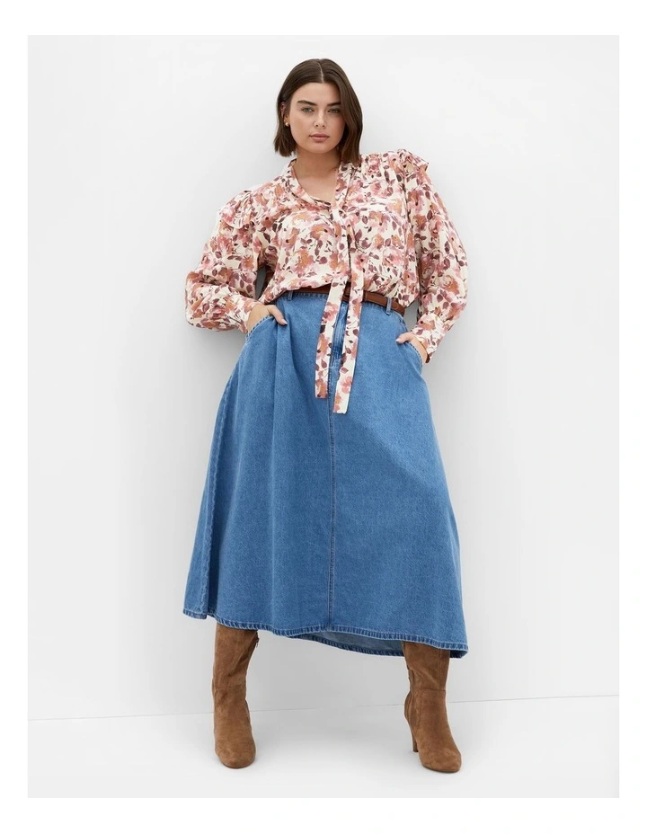Selena Print Shirt in Bisque image 3