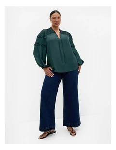Drama Queen Long Sleeve Shirt in Emerald