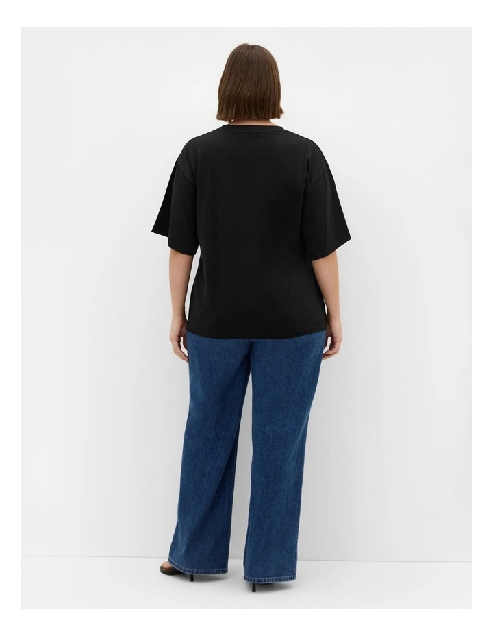 Oversized V-Neck Tee in Black image 2