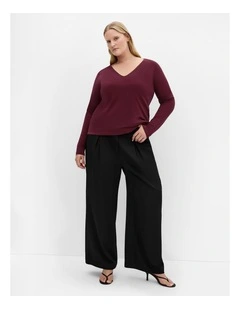 Annie V Neck Top in Bordeaux