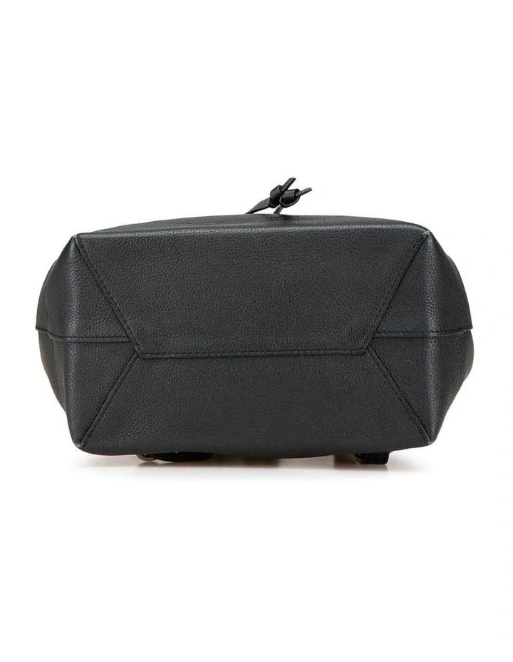 Louis Vuitton Taurillon Lockme Backpack Pre-Loved (Azura Fashion Group ABN 30 617 598 651) image 3