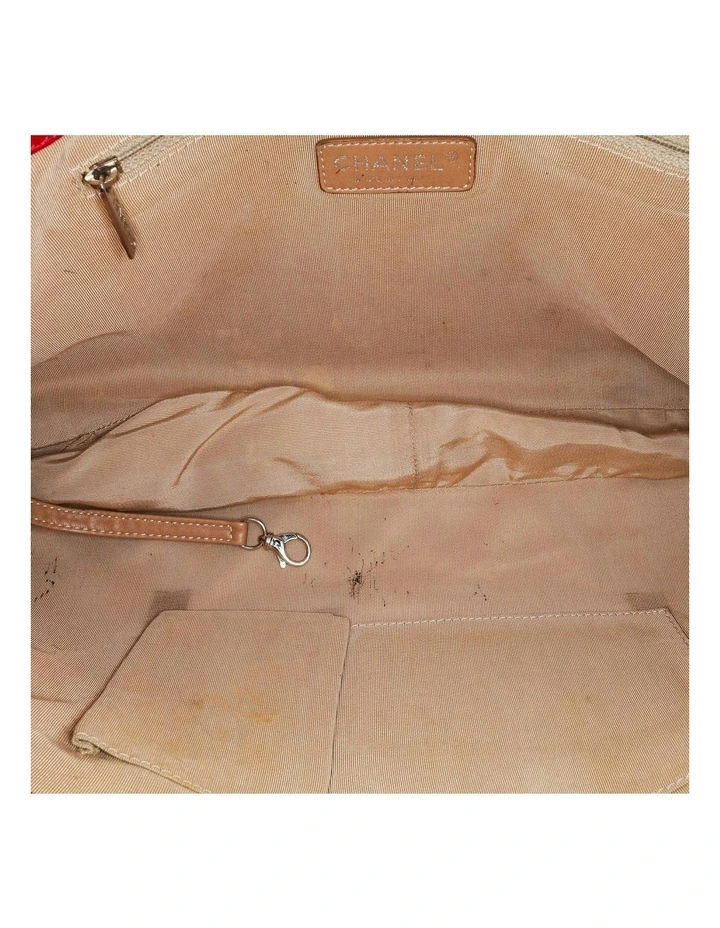 Quilted Leather Expandable Zip Around Tote with Chain Straps Pre-Loved image 4