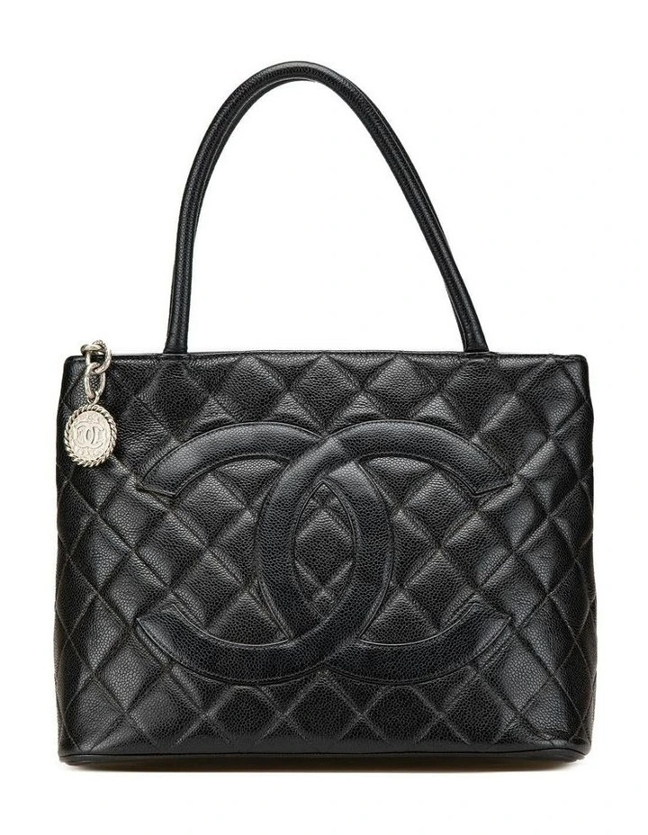 Quilted Leather Medallion Tote with Zip Closure Pre-Loved image 1