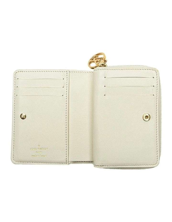 Louis Vuitton Monogram Embossed Lambskin Lou Wallet Pre-Loved (Azura Fashion Group ABN 30 617 598 651) image 4