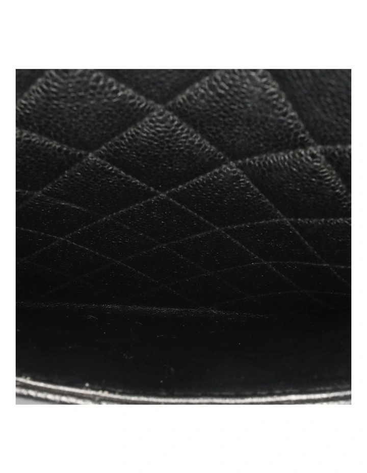 Quilted Leather Shoulder Bag with Zip Closure and Multiple Pockets Pre-Loved image 6