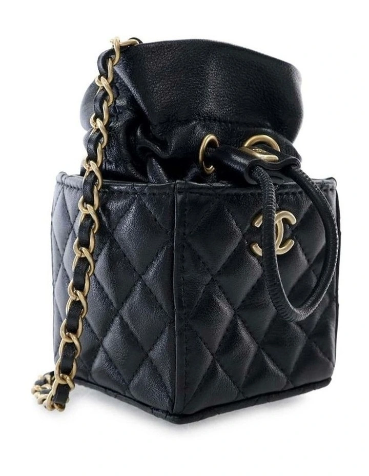 Quilted Bucket Bag Chain Strap Pre-Loved image 3