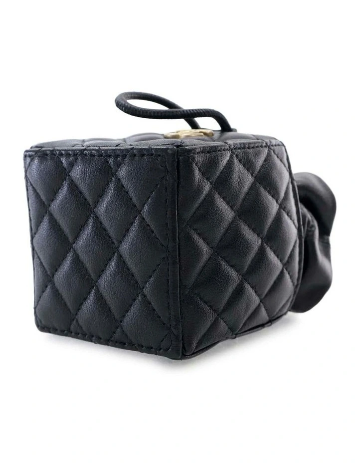 Quilted Bucket Bag Chain Strap Pre-Loved image 6