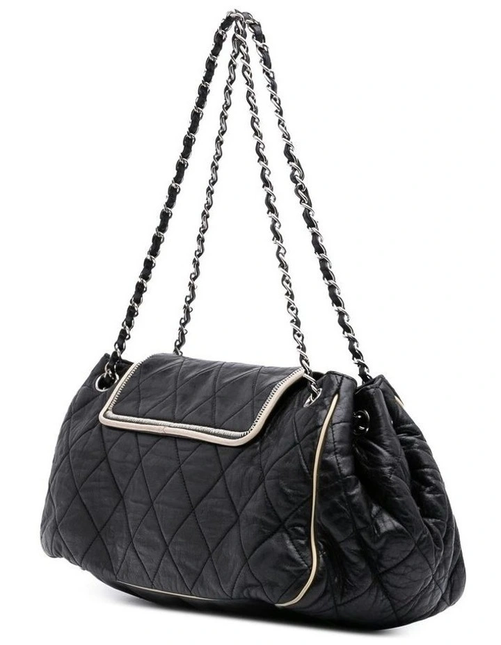 Quilted Leather Chain Bag Pre-Loved image 2