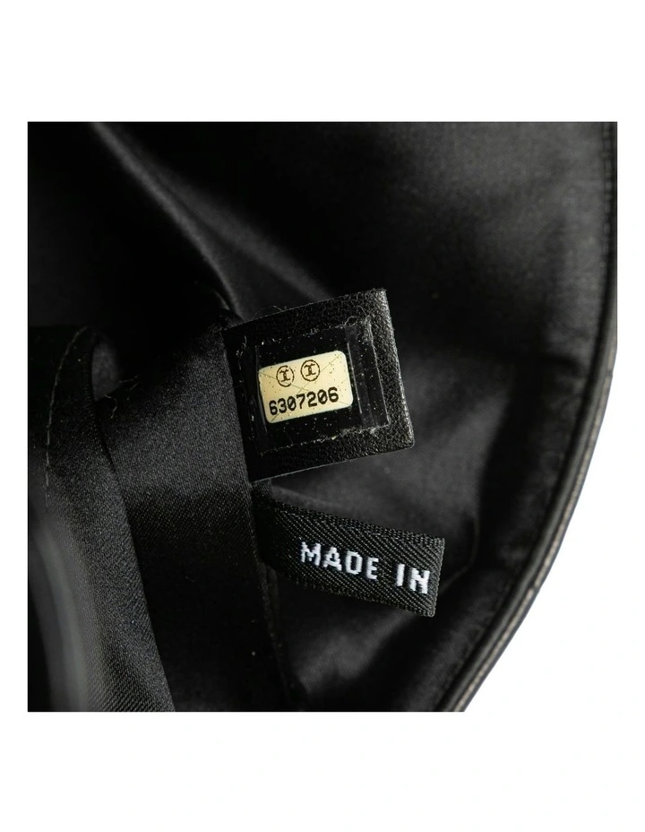 Chocolate Bar Flap Bag Leather Pre-Loved image 7