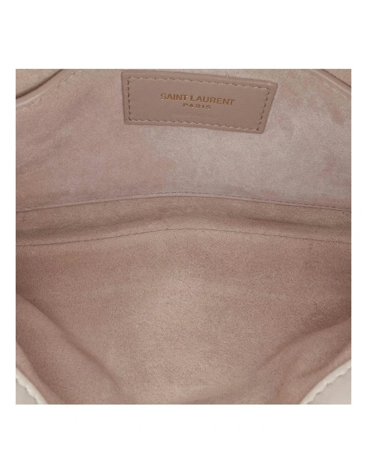 Quilted Lambskin Leather Shoulder Bag with Adjustable Strap and Magnetic Closure Pre-Loved image 4