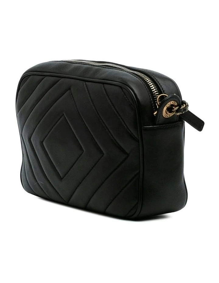 Chanel Quilted Crossbody Bag Pre-Loved image 2