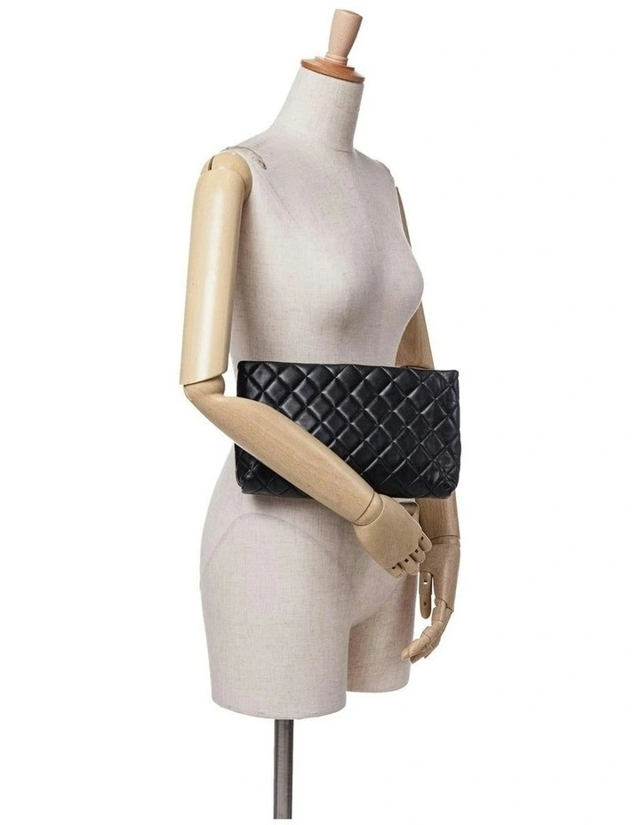 Quilted Lambskin Kiss Lock Clutch with Top Frame Pre-Loved image 7