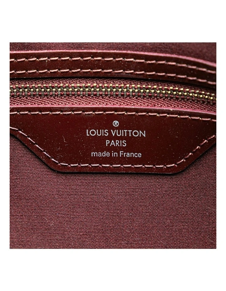 Electric Epi Leather Brea MM with Detachable Strap and Top Zip Closure Pre-Loved image 5