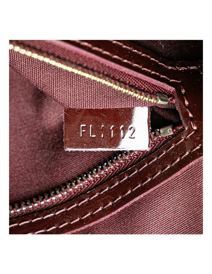 Electric Epi Leather Brea MM with Detachable Strap and Top Zip Closure Pre-Loved image 6