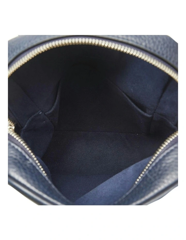 Louis Vuitton Taurillon Danube LV Circle PM Pre-Loved (Azura Fashion Group ABN 30 617 598 651) image 5