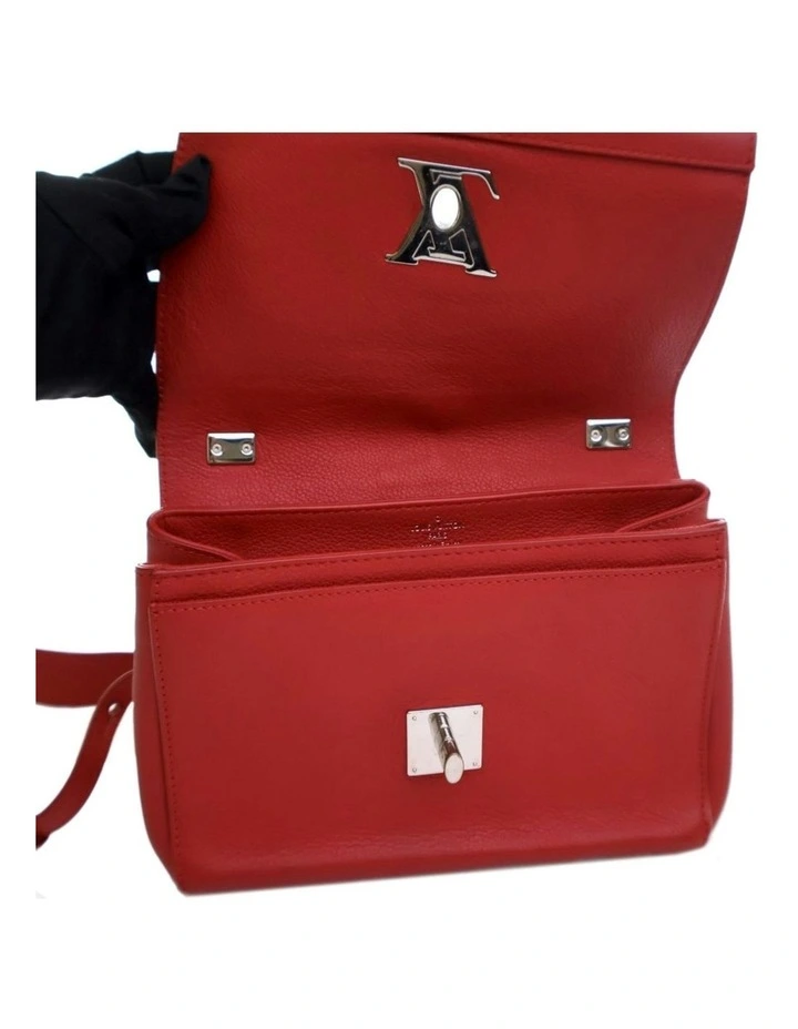 Louis Vuitton Leather Lockme II BB Pre-Loved (Azura Fashion Group ABN 30 617 598 651) image 6