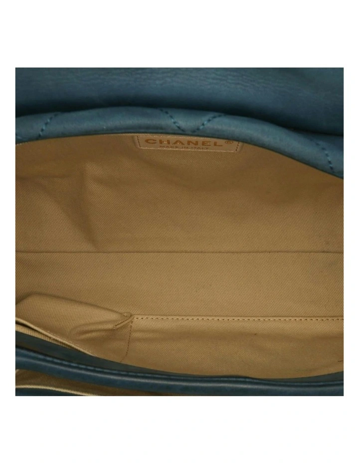 Large Iridescent Calfskin Chic Quilt Flap Shoulder Bag with Chain Straps Pre-Loved image 4