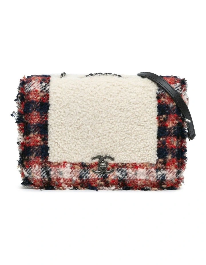 Chanel CC Tweed and Shearling Single Flap Pre-Loved (Azura Fashion Group ABN 30 617 598 651) image 1