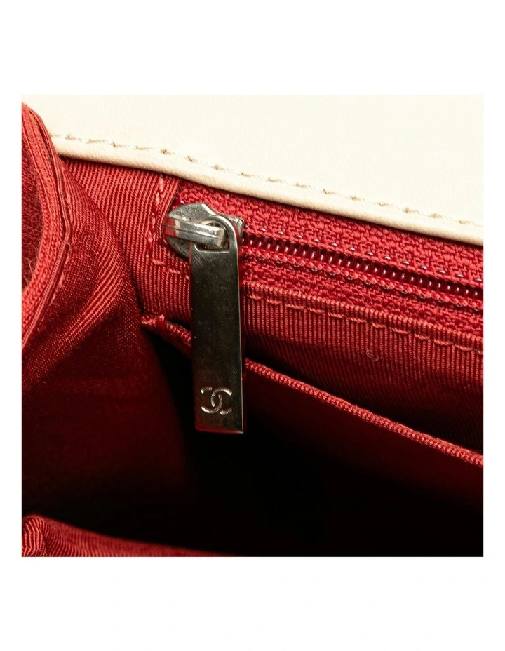 Quilted Jersey Chain Shoulder Bag Pre-Loved image 7