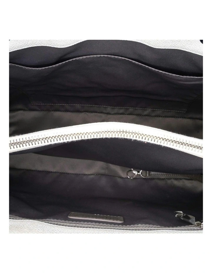 GST Grand Shopping Tote Quilted Pre-Loved image 4