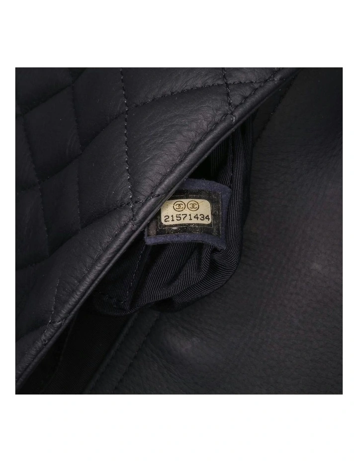 Classic Quilted Shoulder Bag Pre-Loved image 6