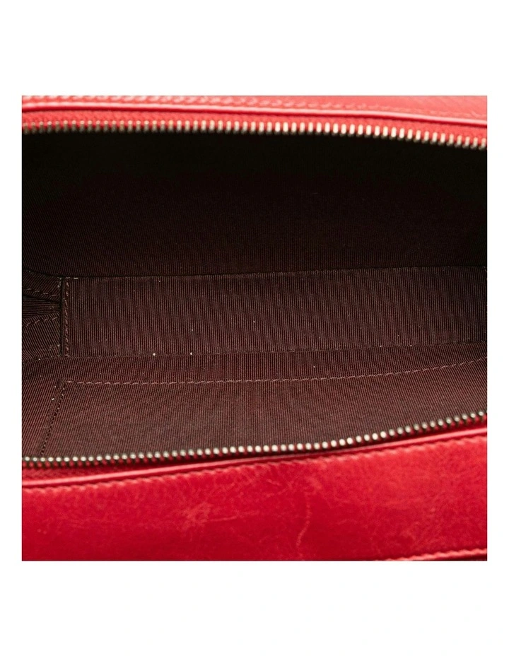Quilted Leather Crossbody Bag Pre-Loved image 5