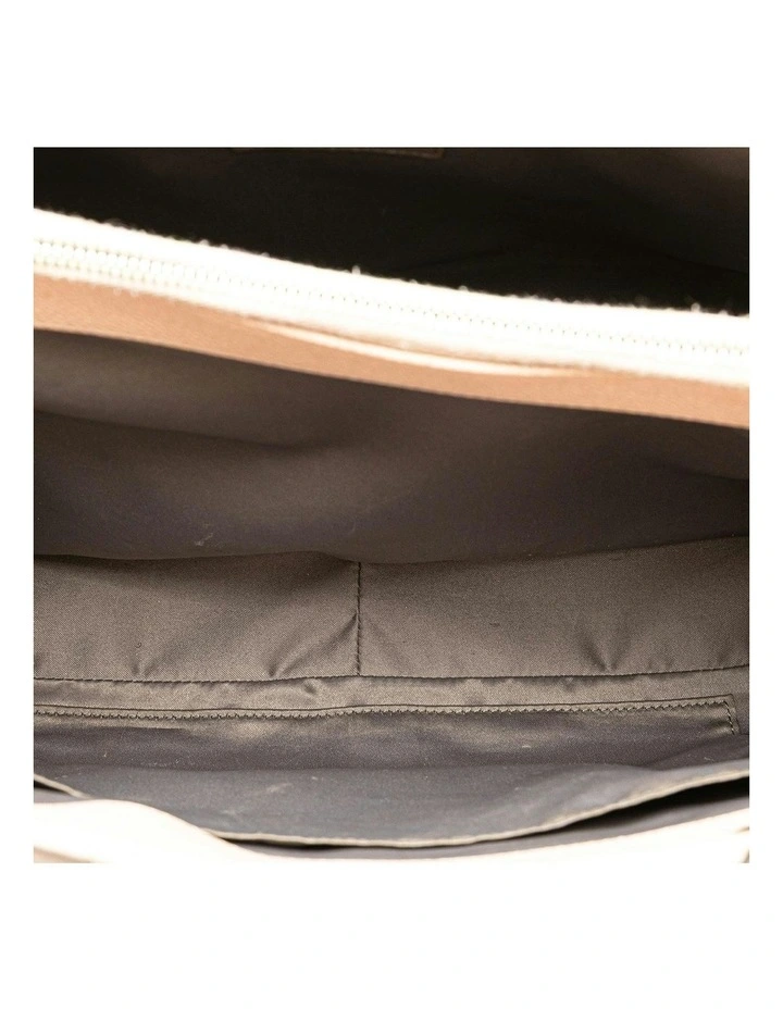 Classic Quilted Tote Chain Strap Pre-Loved image 6