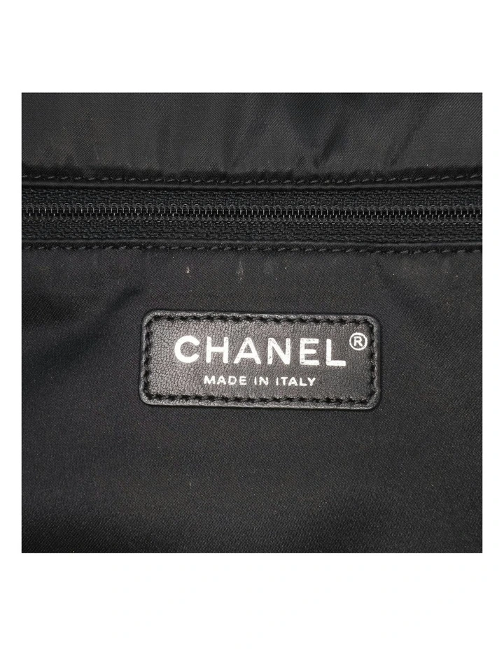Chain Tweed Quilted Shoulder Bag Pre-Loved image 5