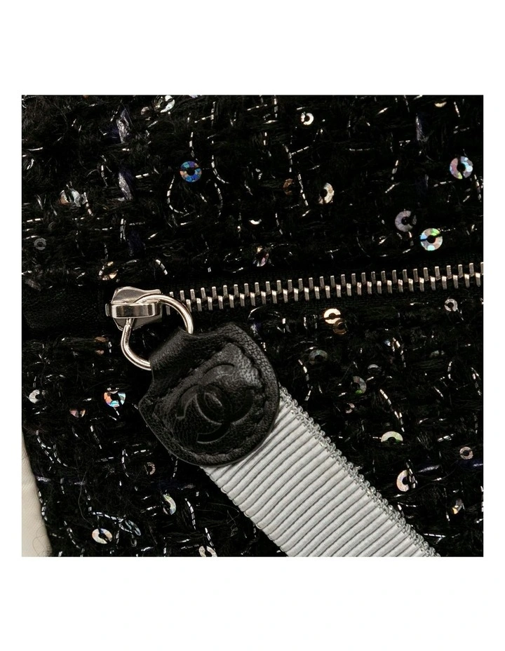 Chain Tweed Quilted Shoulder Bag Pre-Loved image 7