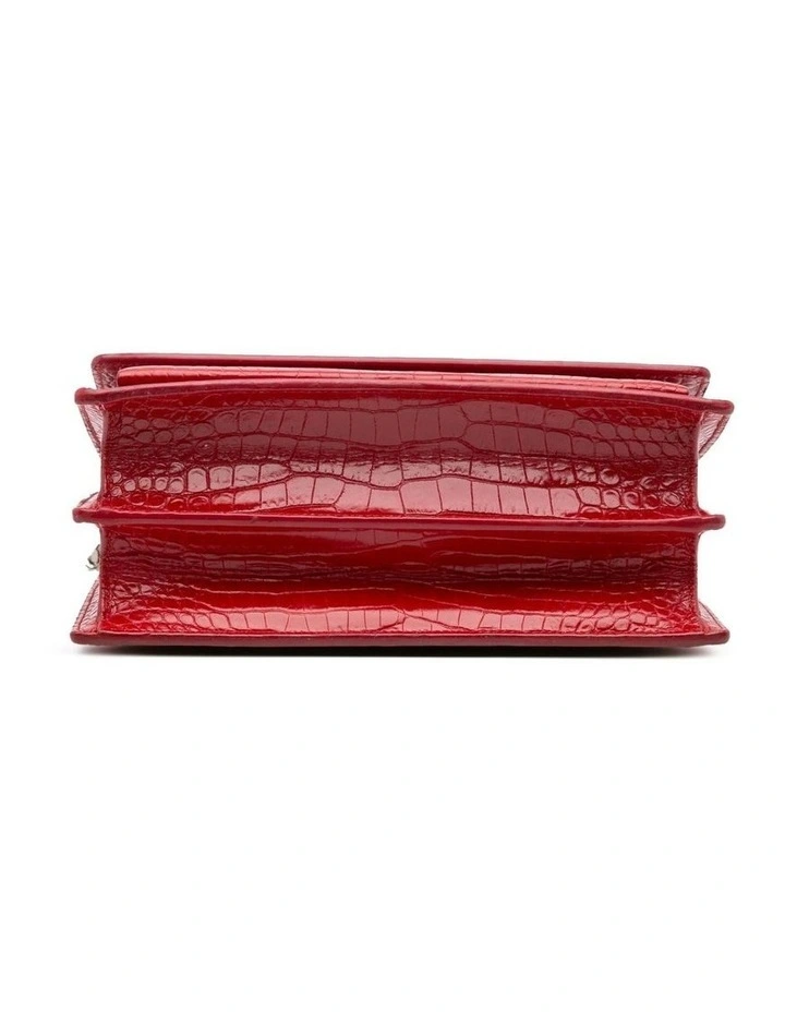 Medium Croc Embossed Leather Crossbody Bag with Chain Strap and Interior Pockets Pre-Loved image 3