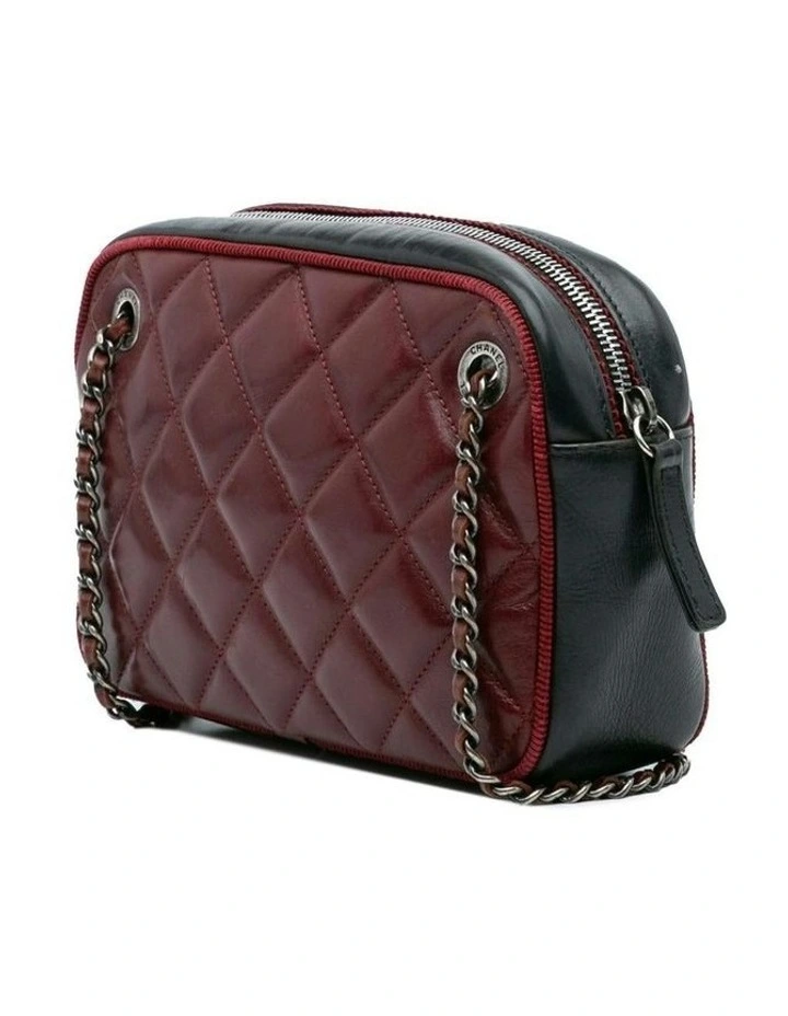 Quilted Leather Crossbody Camera Bag with Chain Strap Pre-Loved image 2