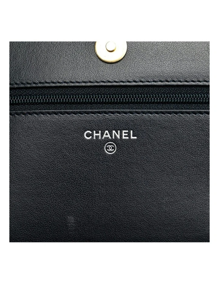 Chanel 19 Crossbody Quilted Lambskin Pre-Loved image 5