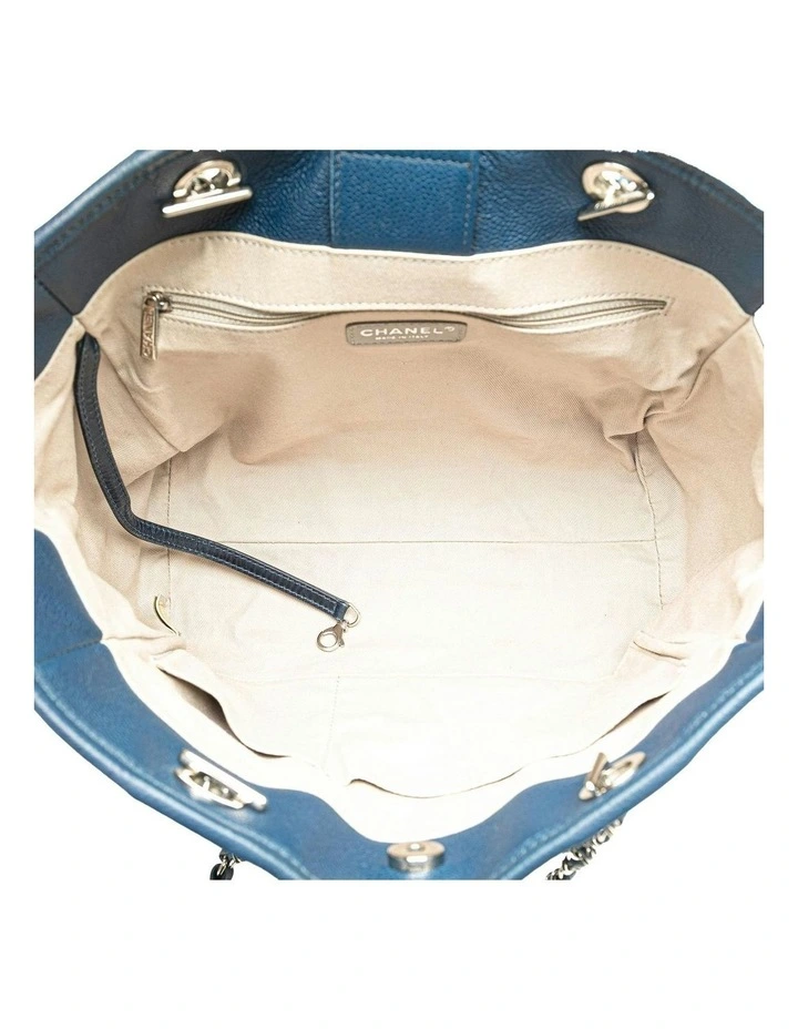Small Glazed Calfskin and Caviar Leather Deauville Tote with Chain Straps and Magnetic Closure Pre-Loved image 4