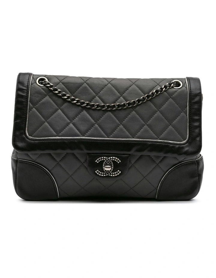 Chanel Quilted Shoulder Bag Pre-Loved image 1