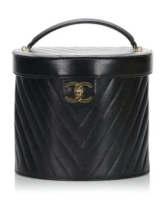 Chanel Quilted Chevron Leather Handbag Pre-Loved