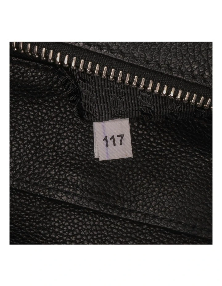Pebbled Leather Tote Bag Pre-Loved image 6