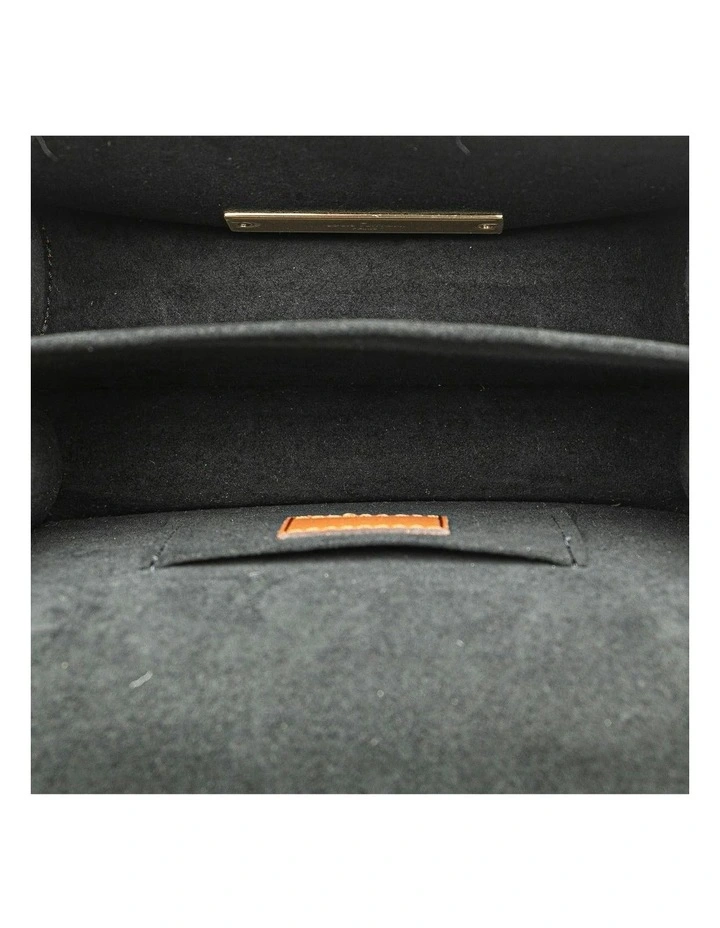 Louis Vuitton Monogram Reverse Mini Dauphine Lock XL Pre-Loved (Azura Fashion Group ABN 30 617 598 651) image 4