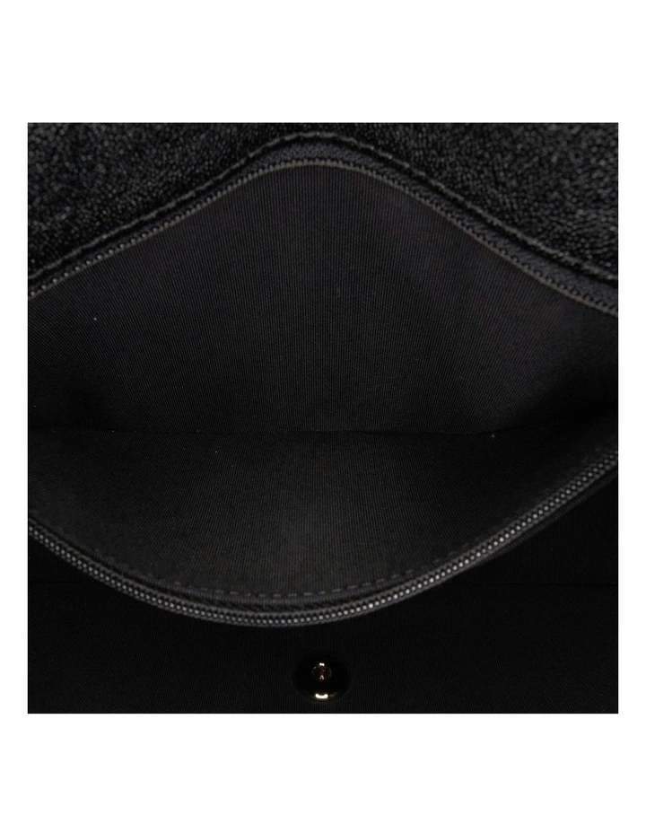 Quilted Caviar Leather Single Flap Shoulder Bag Pre-Loved image 5