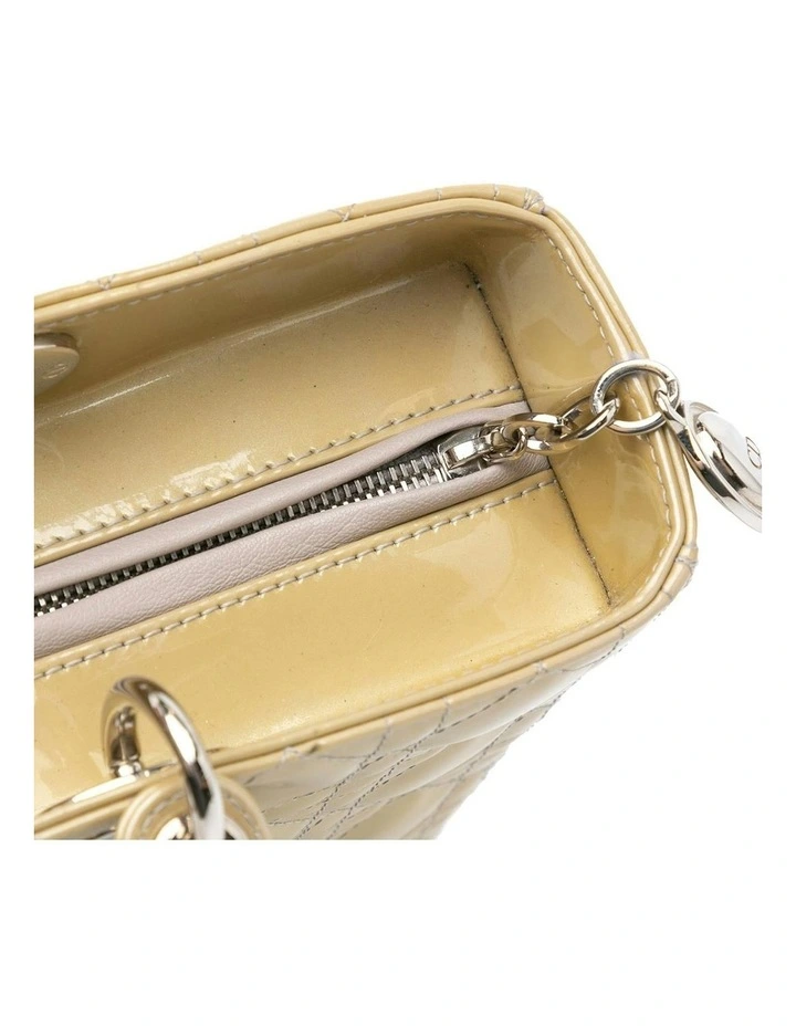 Large Patent Cannage Leather Bag with Detachable Strap Pre-Loved image 7