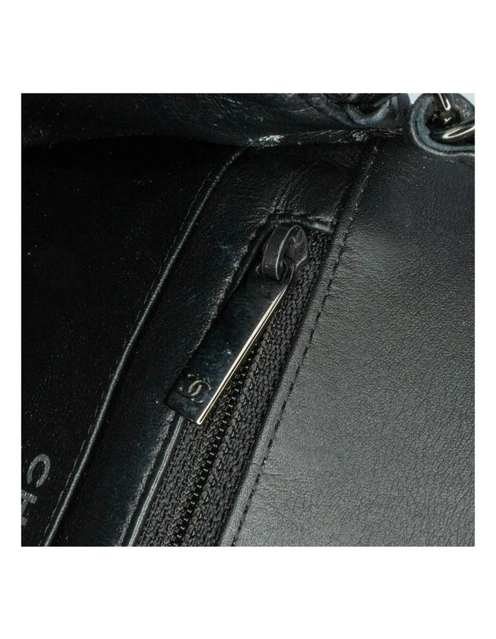 Mini Square Classic Patent Leather Flap Bag with Chain Strap Pre-Loved image 7