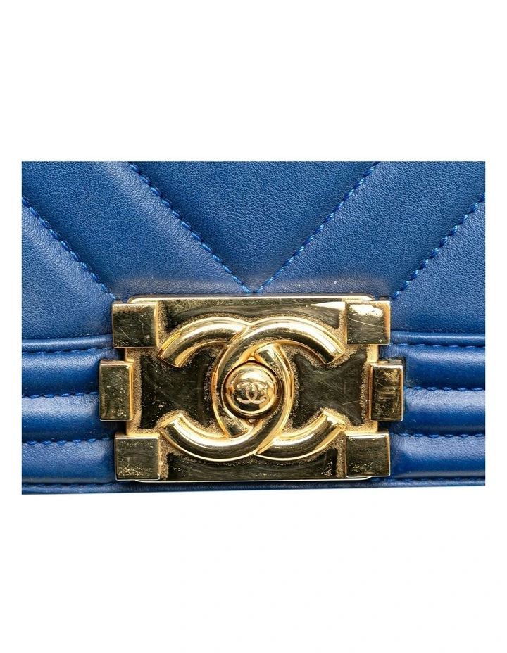 Small Chevron Lambskin Quilted Flap Bag with Chain Strap Pre-Loved image 7