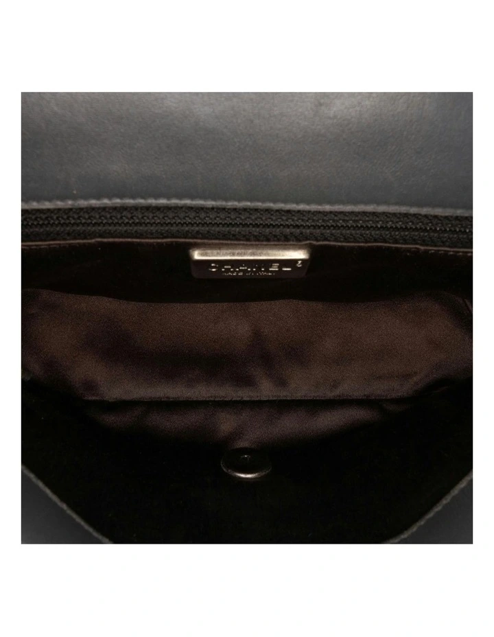 Quilted Lambskin Leather Shoulder Bag with Chain Strap and Turn-Lock Closure Pre-Loved image 4