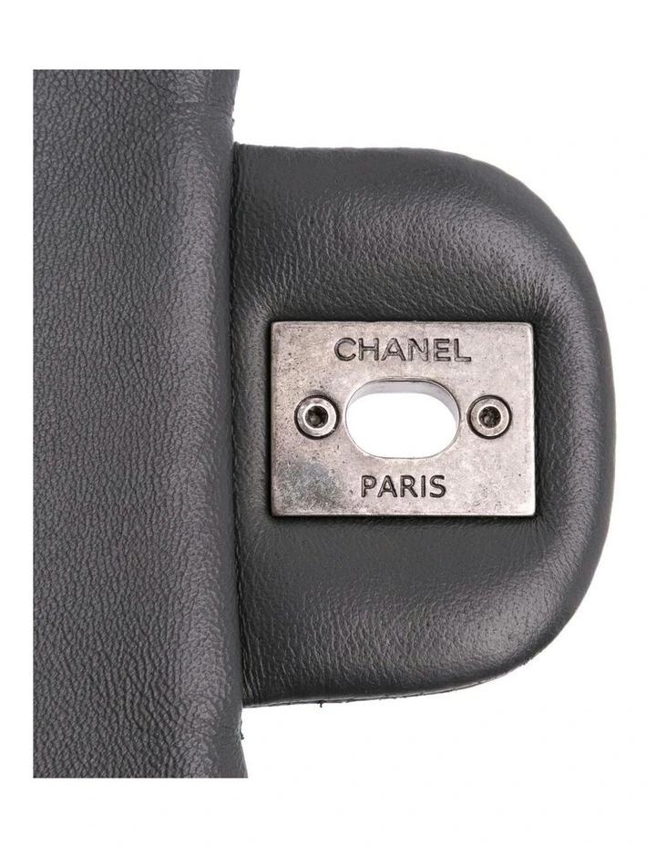 Quilted Lambskin Leather Shoulder Bag with Chain Strap and Turn-Lock Closure Pre-Loved image 7