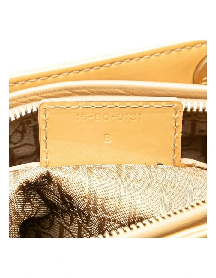 Large Patent Cannage Bag with Detachable Strap and Zip Closure Pre-Loved image 6