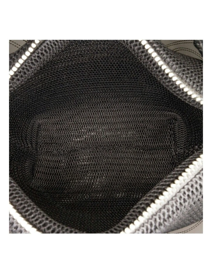 Camellia PVC Bucket Bag Pre-Loved image 5